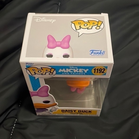 Daisy Duck Funko Pop Figure - Picture 5 of 5